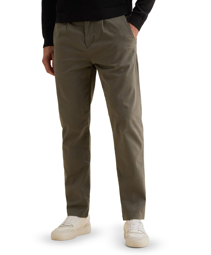 V35 RELAXED CHINO SUEDE TOUCH COTT heren broek groen