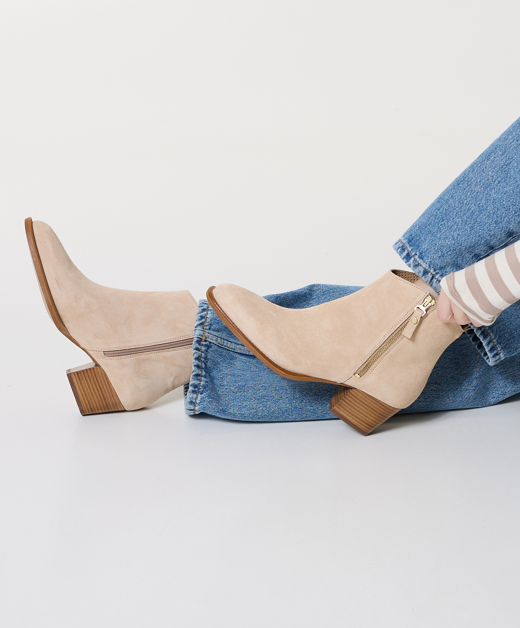 dames enkellaarzen beige