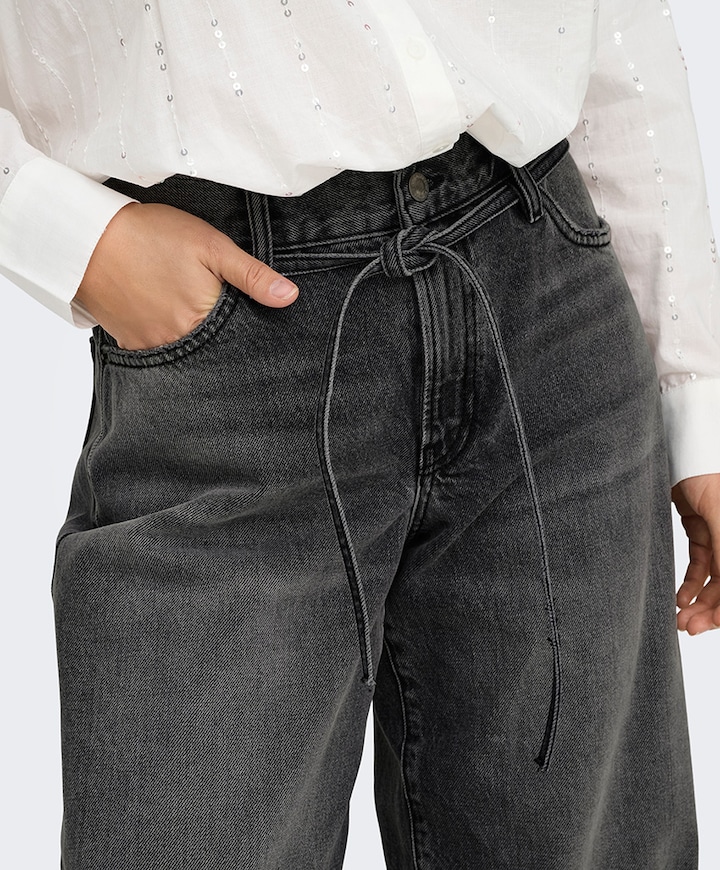 ONLGIANNA MW STRAIGHT jeans zwart