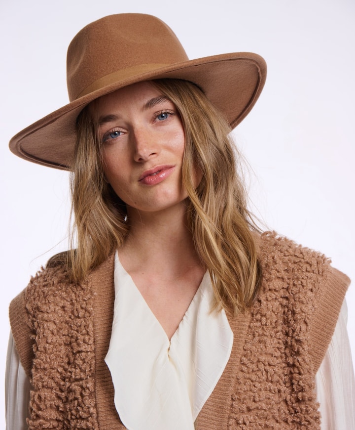 Dames hoed beige