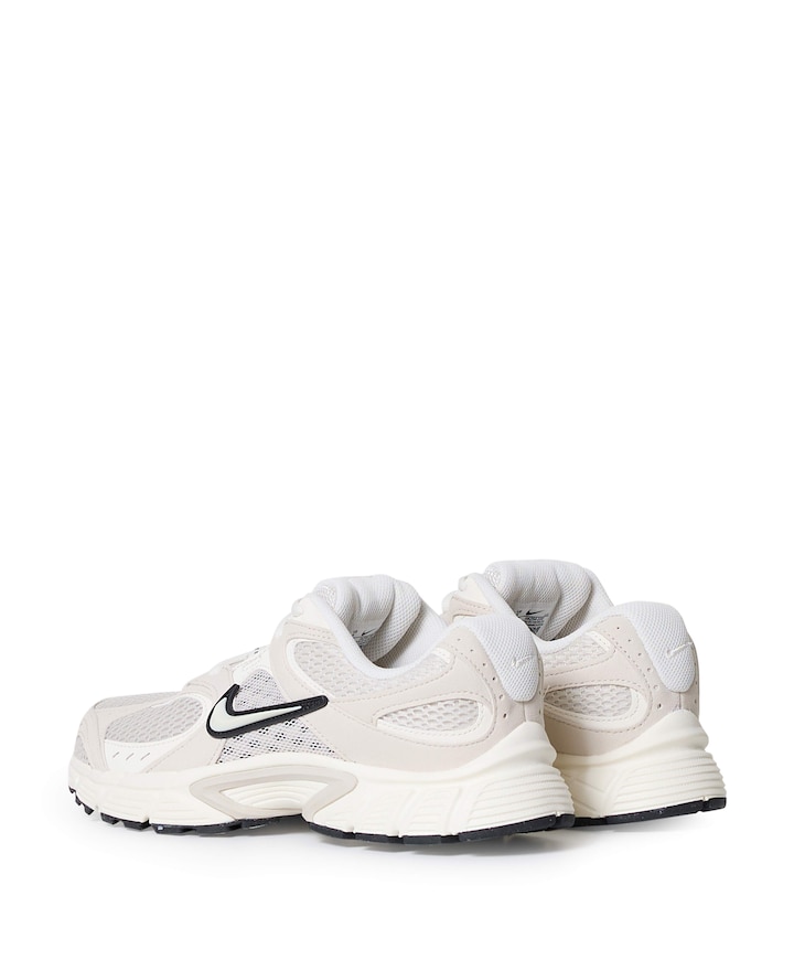 W Nike V5 Rnr dames sneakers wit