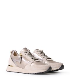 sneakers beige