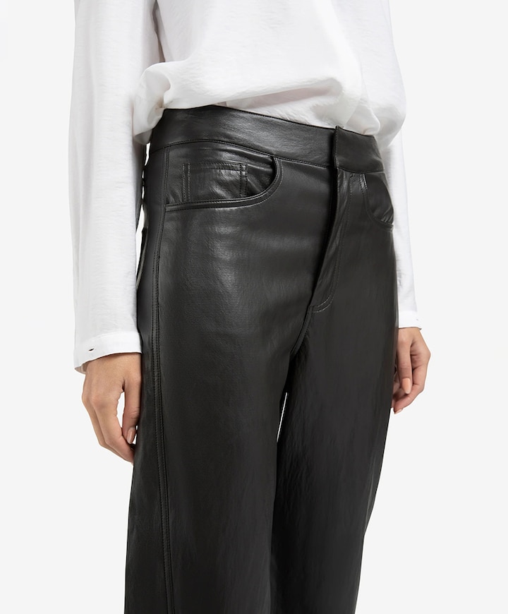 Faux leather carrot fit broek grijs