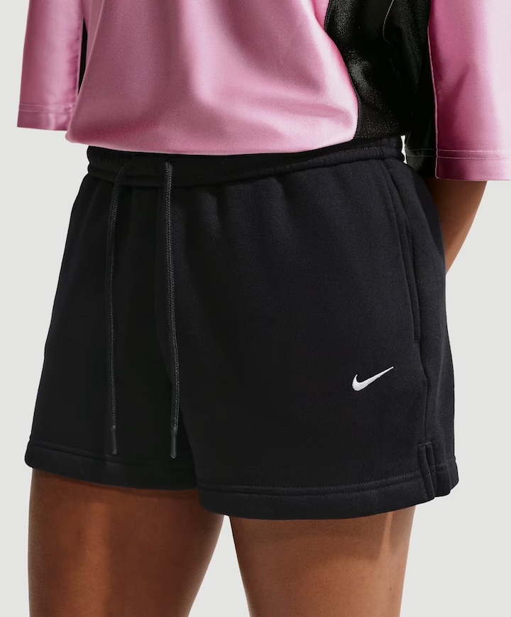 W Nk Stdo Flc Mr Std 4in dames shorts zwart