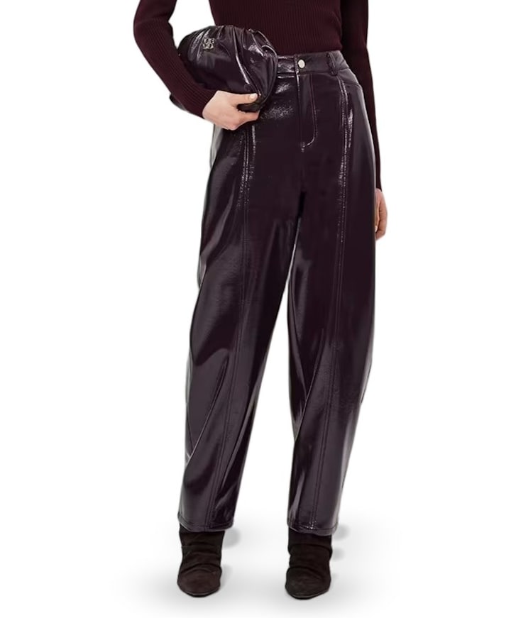 Scene patent faux leather dames broek paars
