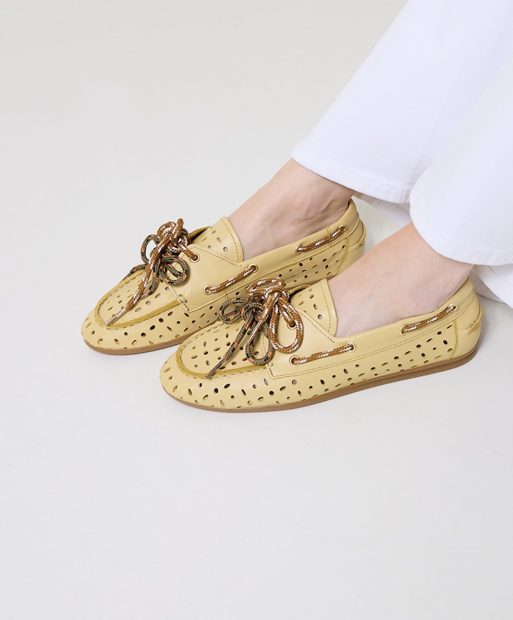 dames loafers geel