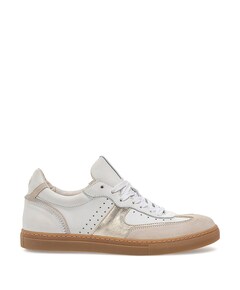 sneakers wit