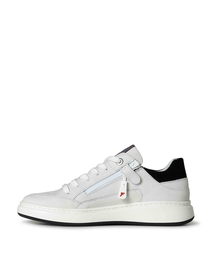 CIS sneakers wit
