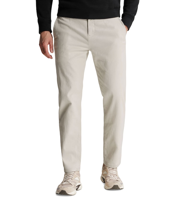 RELAXED CHINO SLUB STRUCTURE heren broek beige