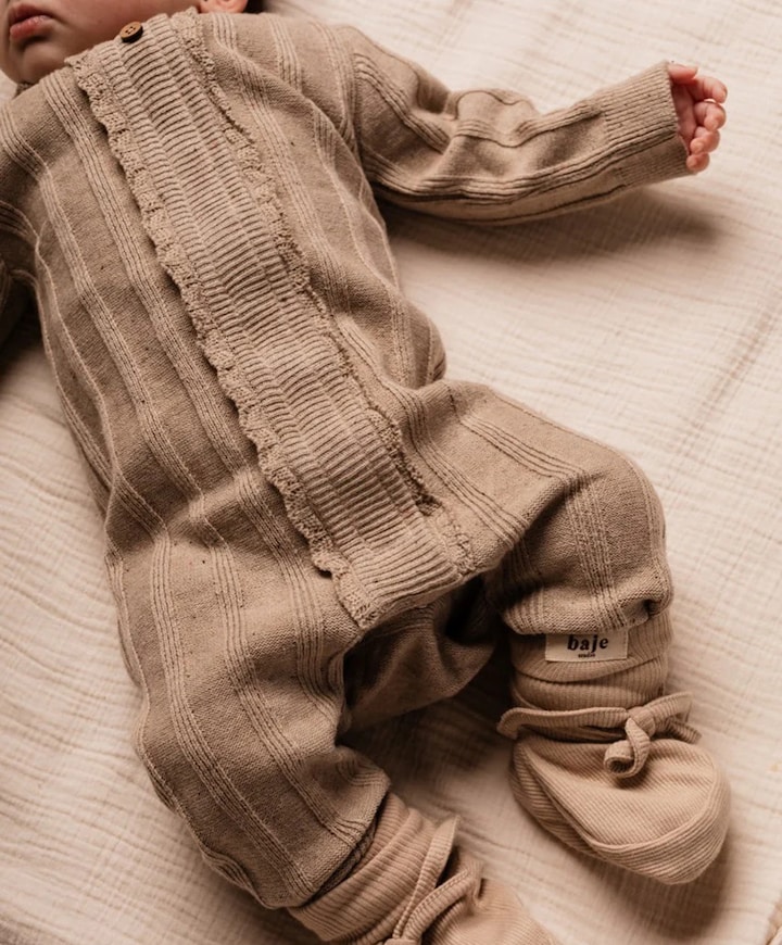 Meisjes pyjamaset beige