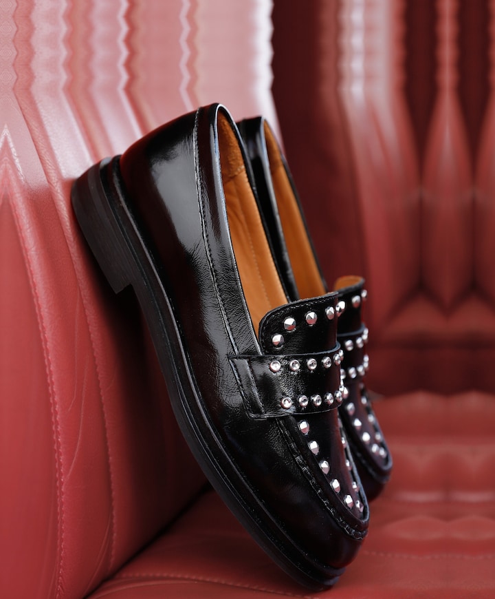 Fae Wylder dames loafers zwart