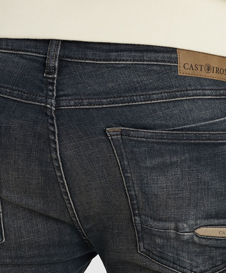 SHIFTBACK TAPERED NIGHT COAL BLACK heren jeans blauw