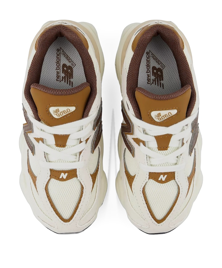 9060 uniseks sneakers  ecru