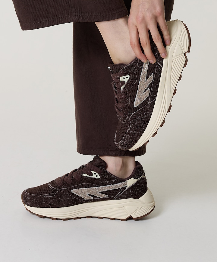 HTS SHADOW RGS dames sneakers bruin