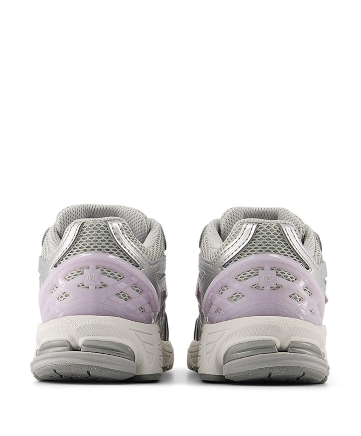 1906  uniseks sneakers  zilver