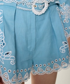 Romantic richelieu dames korte broek blauw