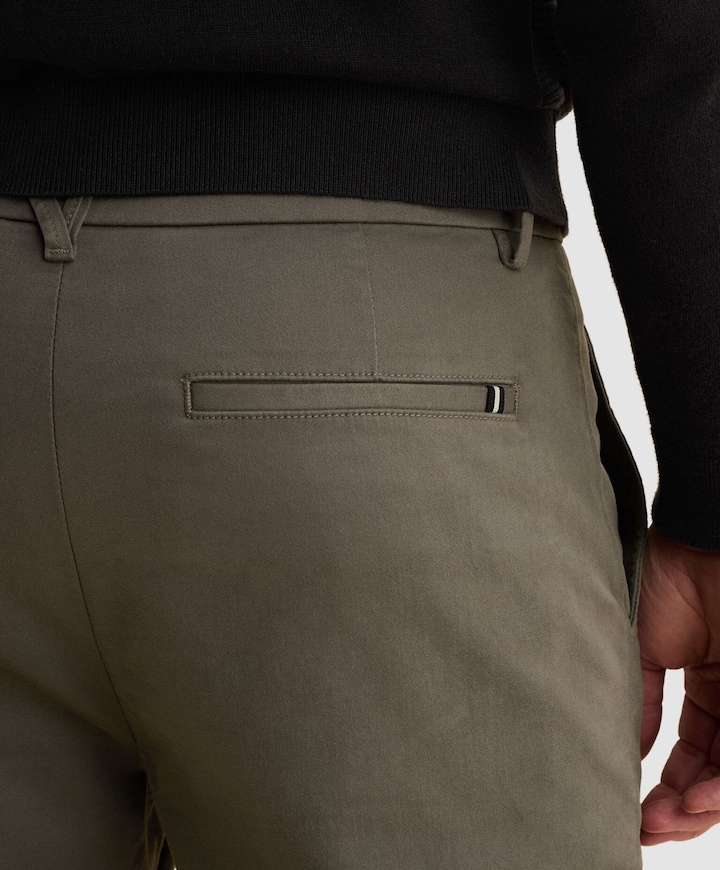 V35 RELAXED CHINO SUEDE TOUCH COTT heren broek groen