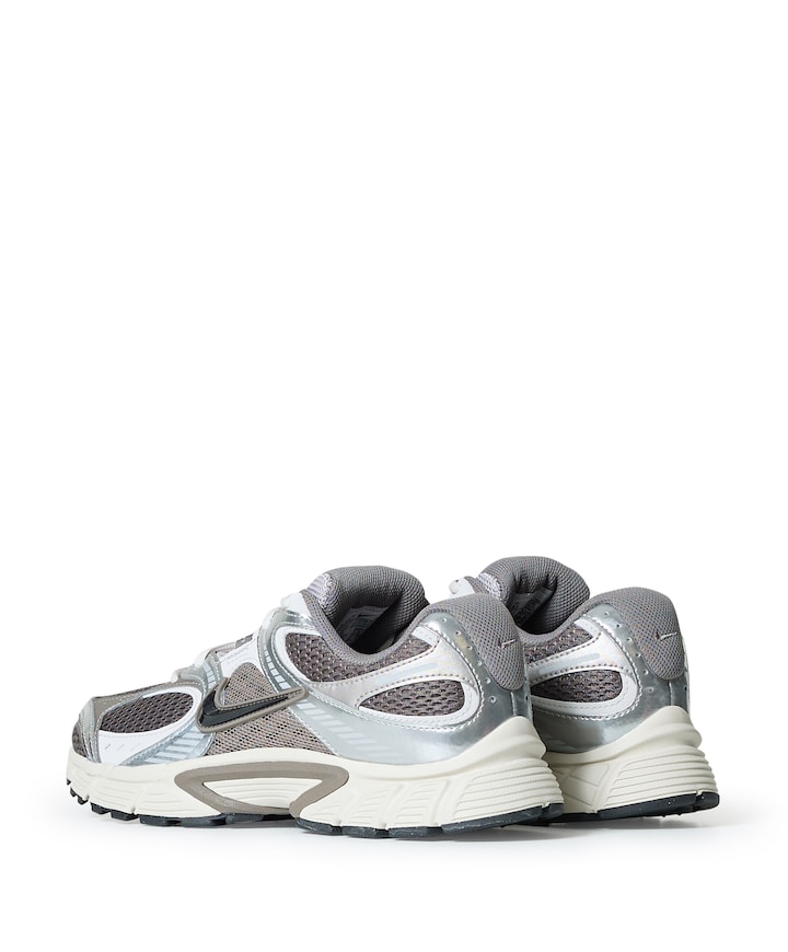 Nike V5 Rnr heren sneakers bruin