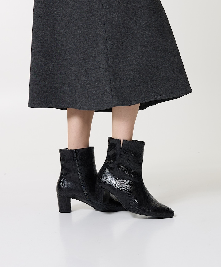 dames enkellaarzen zwart