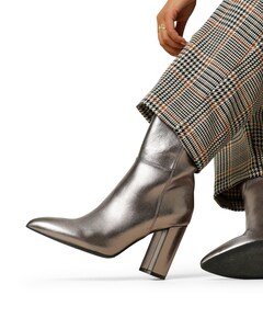 KIANNA INDY enkellaarzen zilver