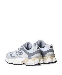 9060 uniseks sneakers  grijs