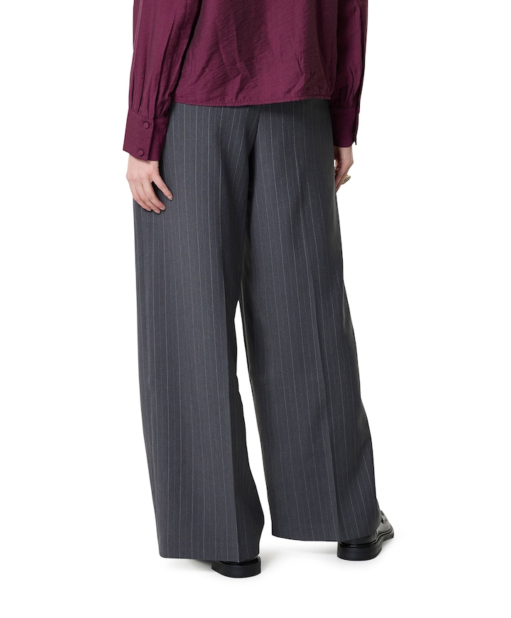 ONLAGGIE LIFE MW PINSTRIPE WIDE broek grijs