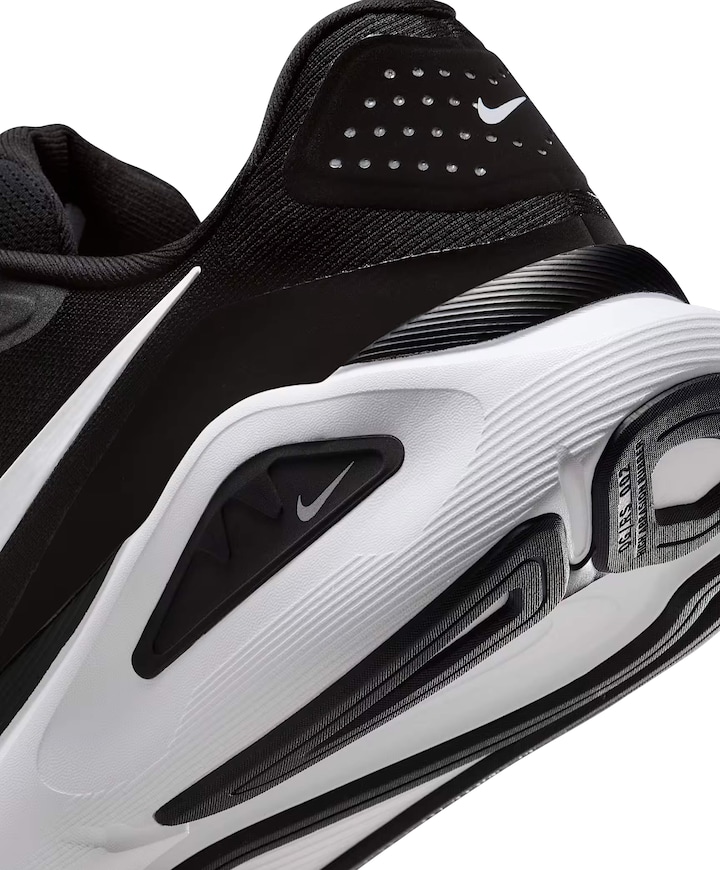 Nike Structure 26 Men's Road Runnin heren runningschoenen zwart