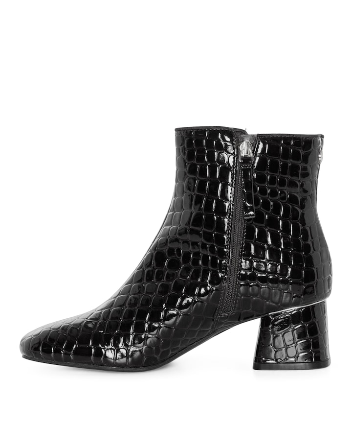 dames enkellaarzen zwart