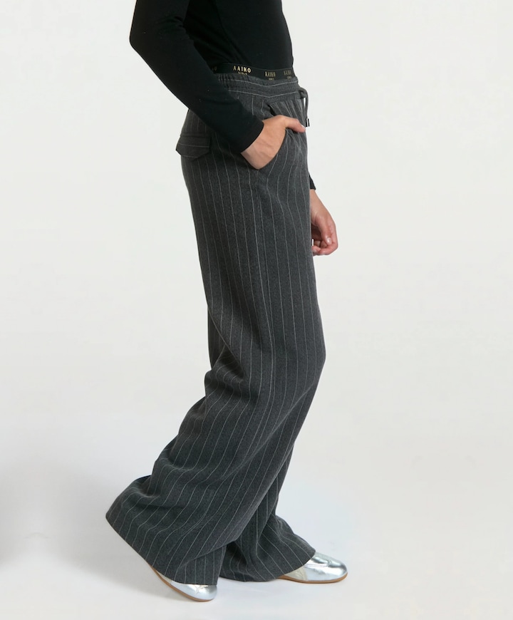 ESILA PINSTRIPE VIS 350 G meisjes pantalon grijs