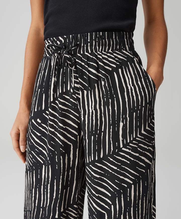 Marou palm leaves broek zwart