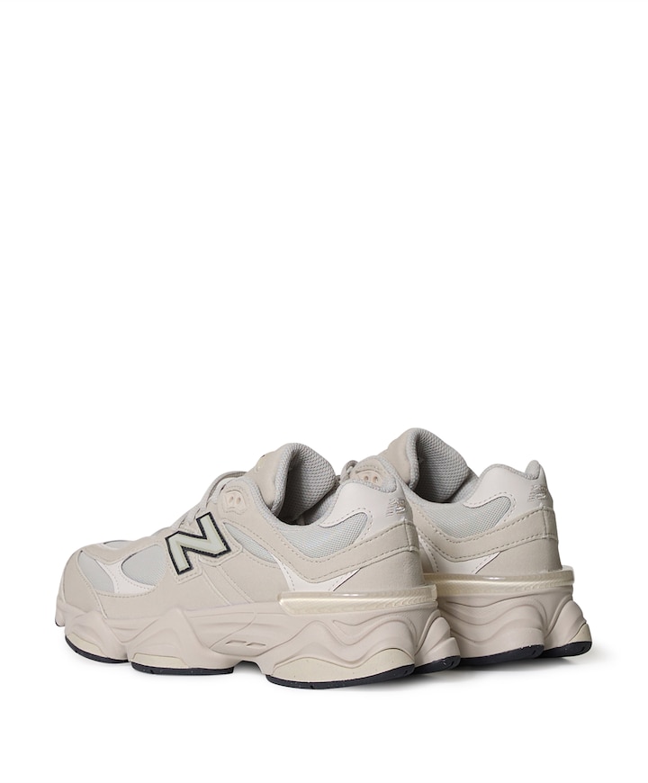 9060 uniseks sneakers  beige