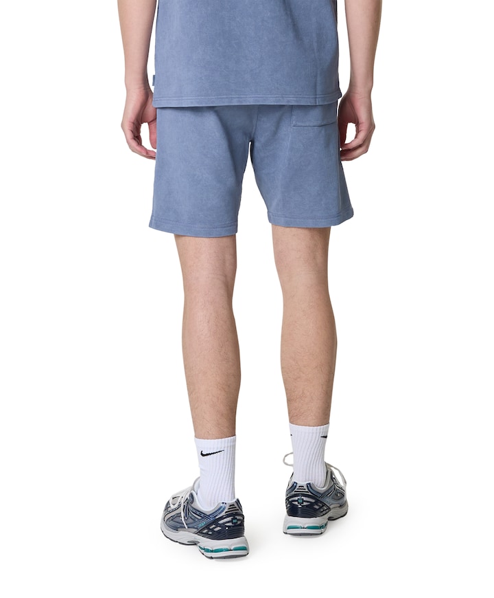 DYED SHORT SWEAT PANTS heren korte broek blauw