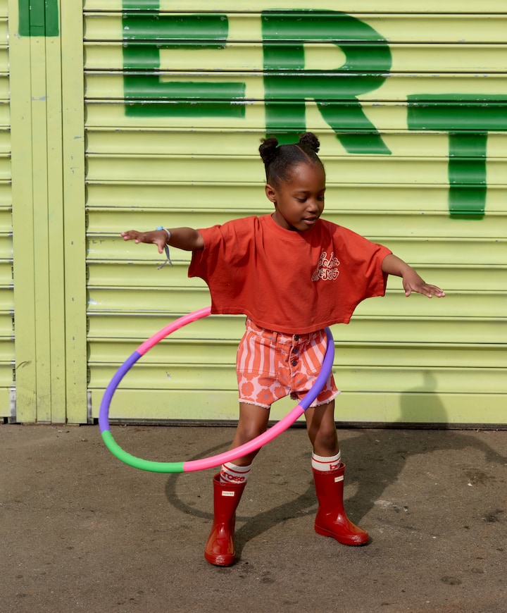 meisjes korte broek rood