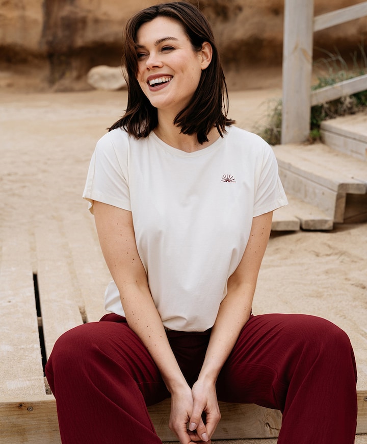 Dames T-shirt beige