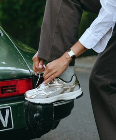 The Re-Run Cracked dames sneakers goud