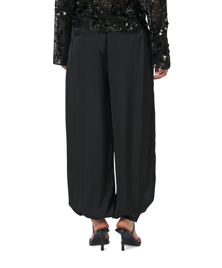 Fayla Drapy Satin Balloon dames broek zwart