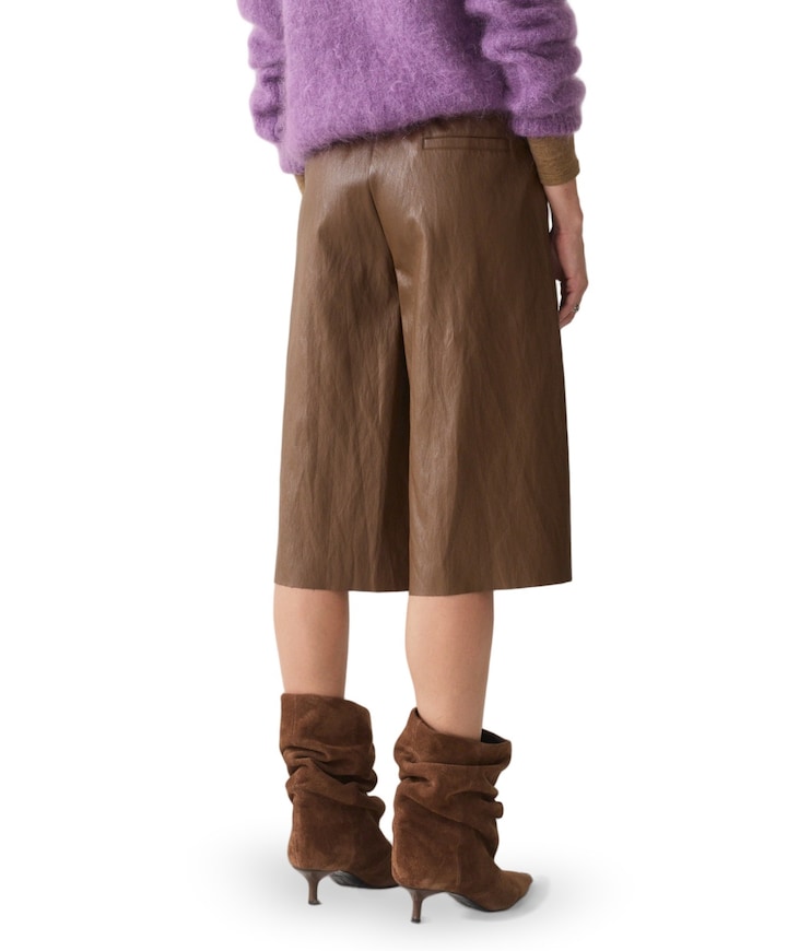 Soft faux leather dames bermuda bruin