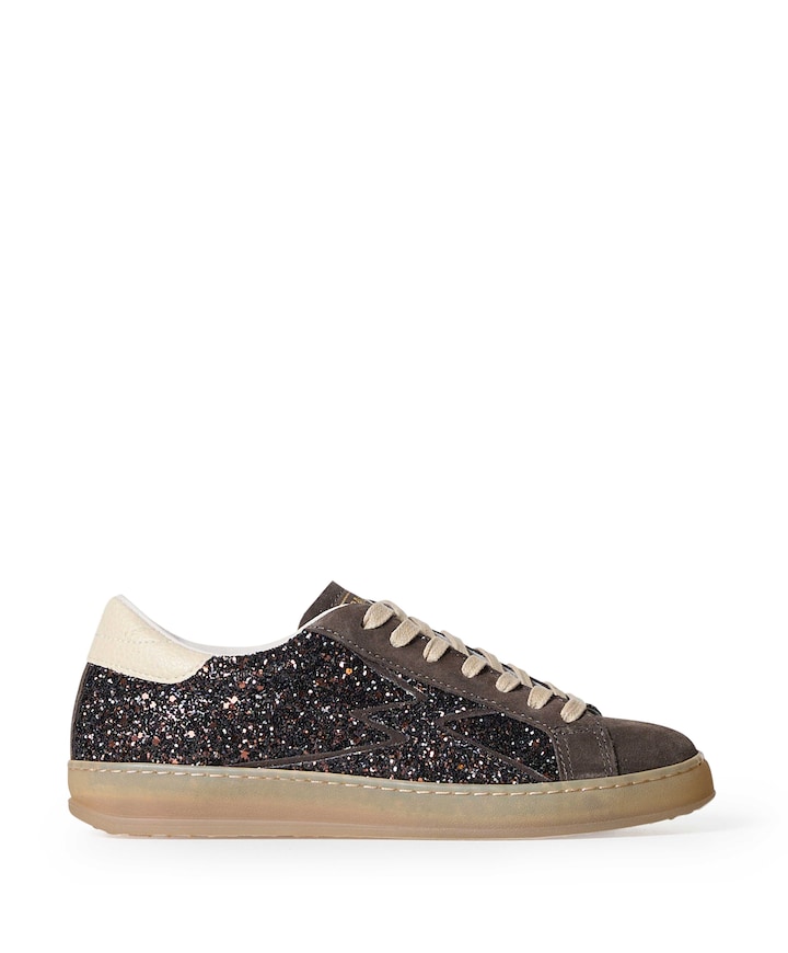 Sneakers bruin
