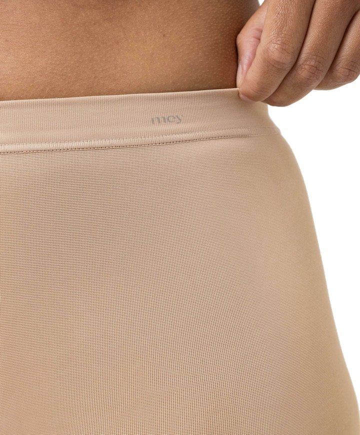 Dames shorts beige