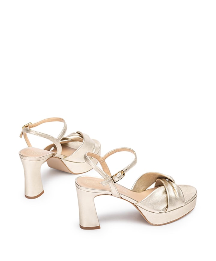 Onoa  dames sandalets goud