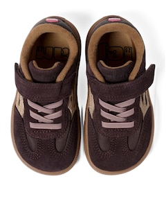 One uniseks sneakers  bruin