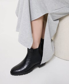 Valya dames enkellaarzen zwart