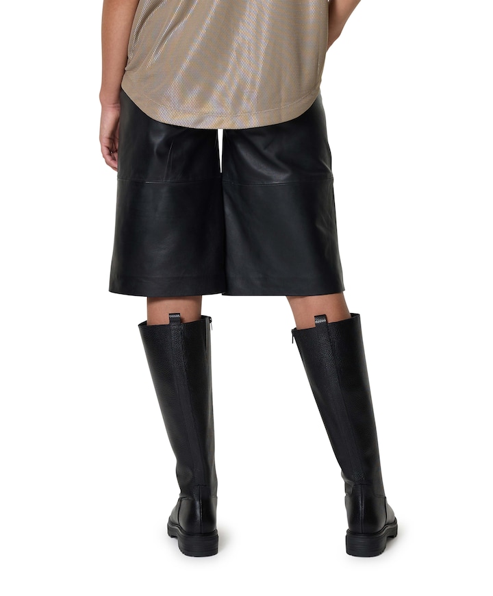 Leather korte broek zwart