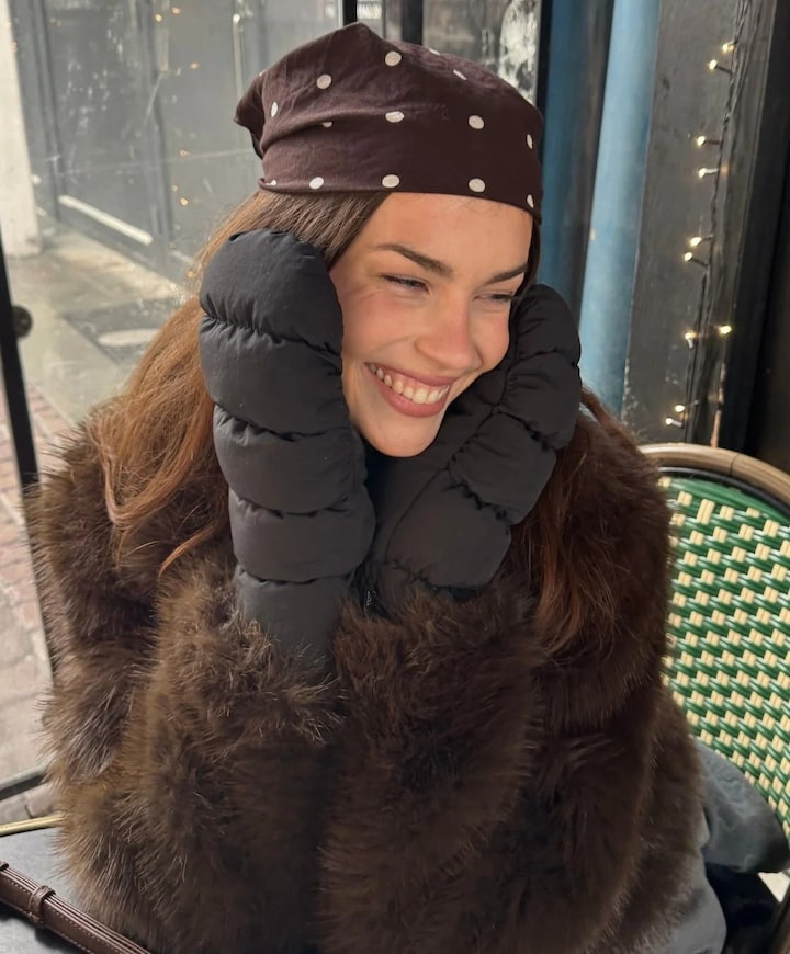 Dames wanten zwart
