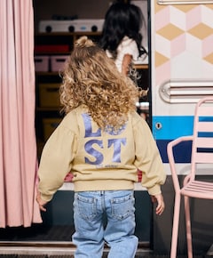 Meisjes sweater geel