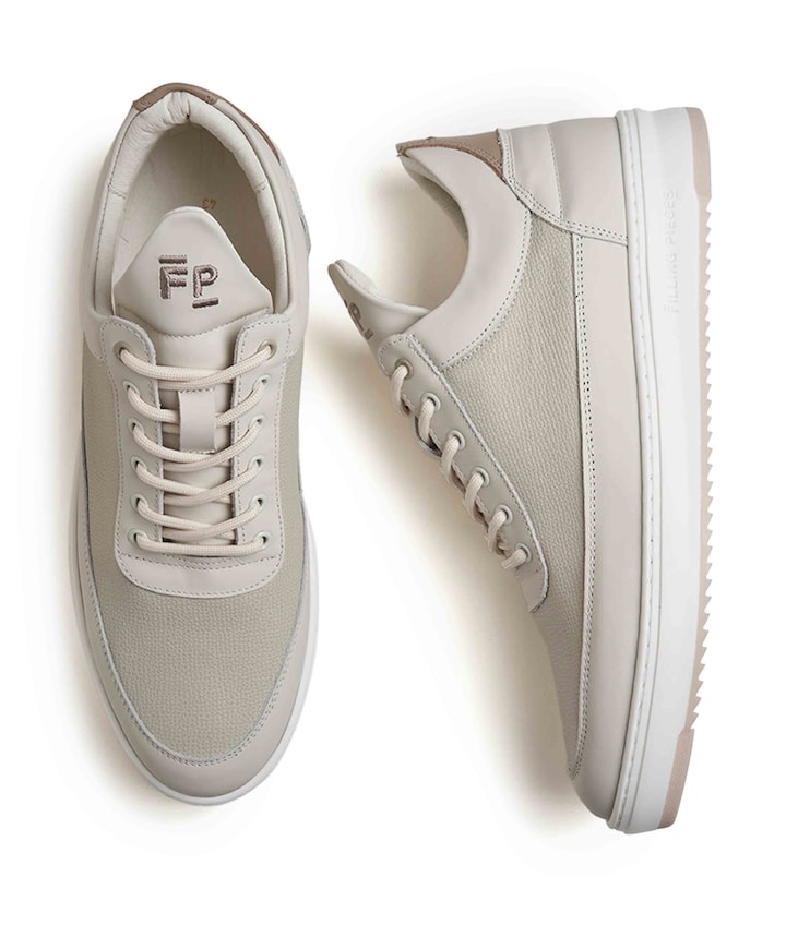 Low Top Tech Crumbs sneakers ecru