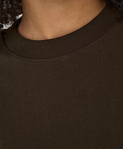 T-shirt bruin
