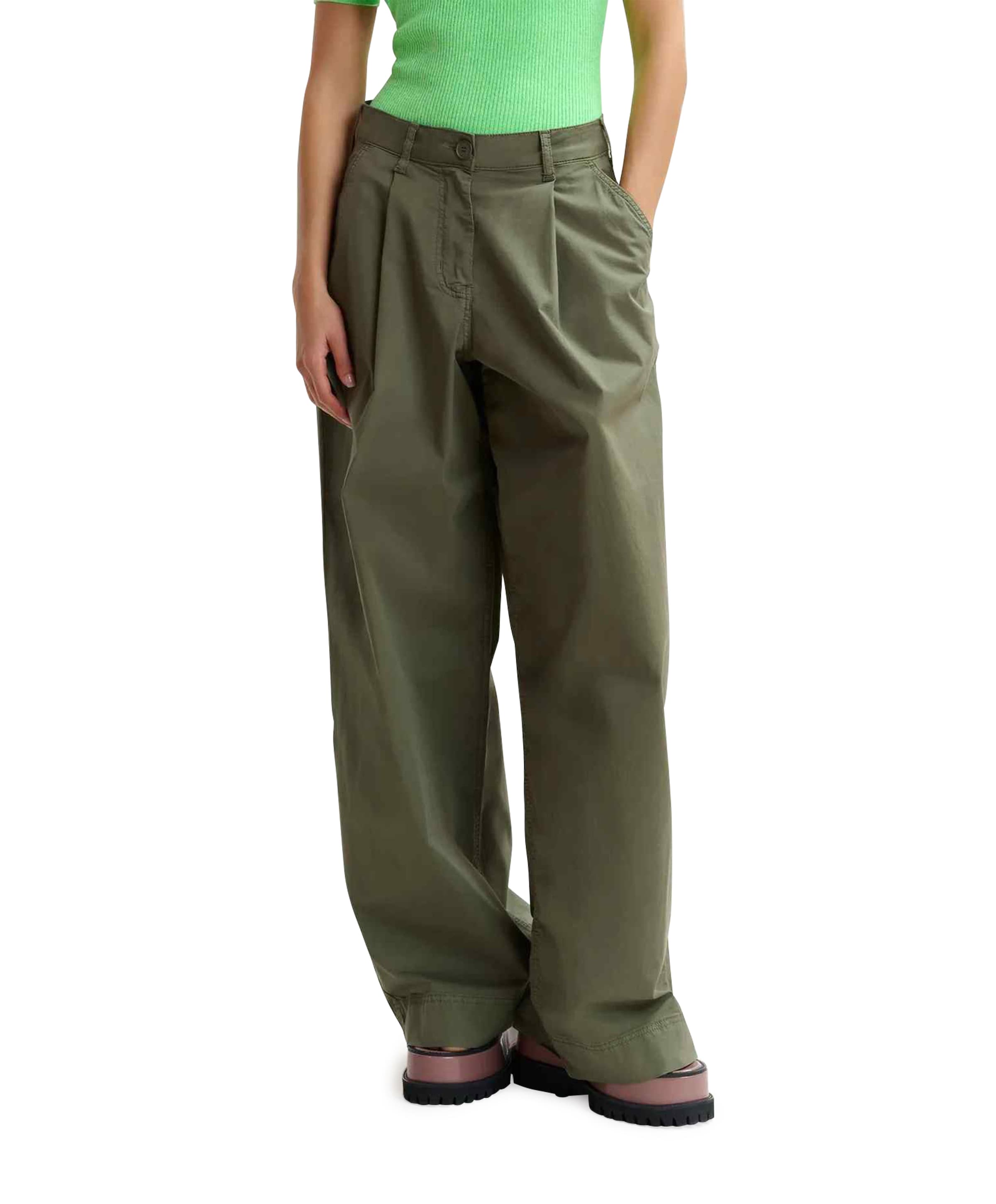 Jumpy garment dye dames broek groen