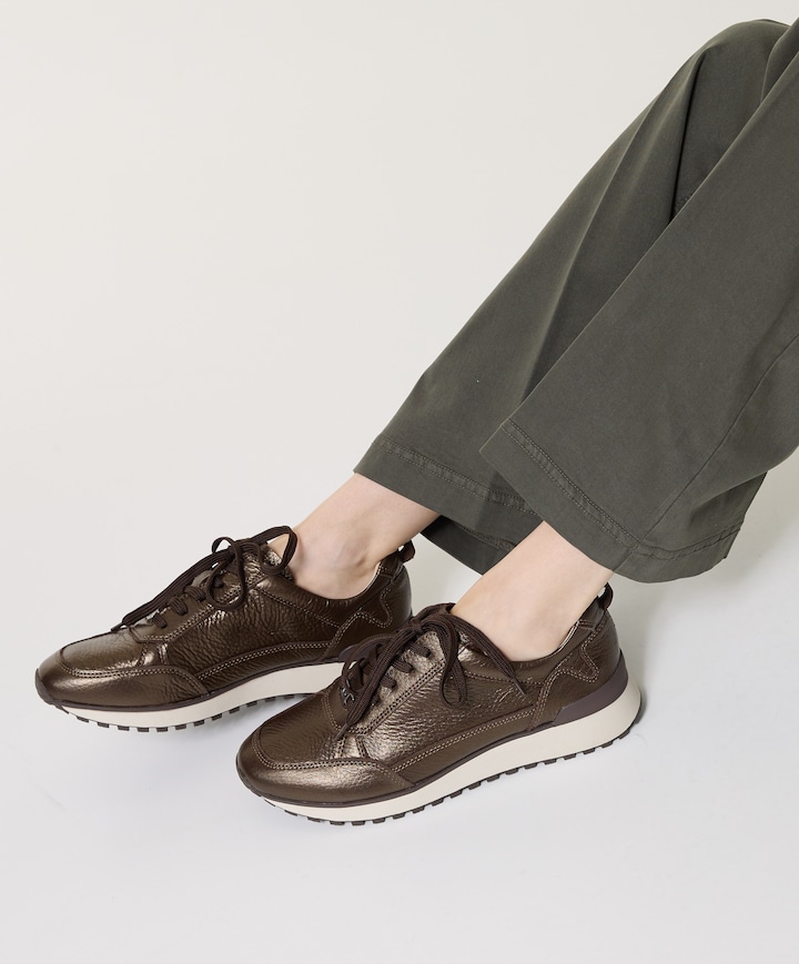 Lace-up dames sneakers bruin