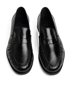 Penny Wrinkle dames loafers zwart